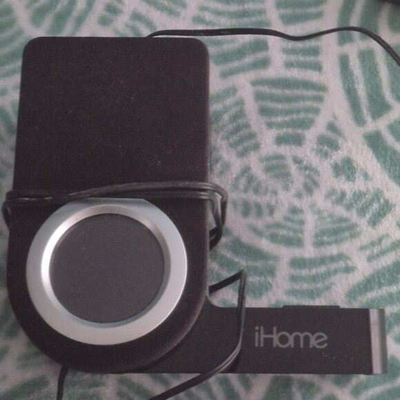 iHome Alarm Set - Picture 9 of 9